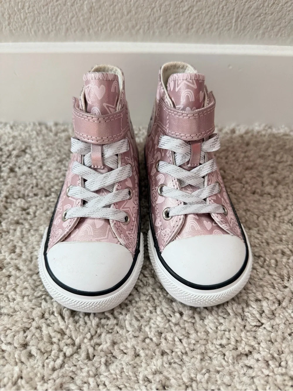 NWOT Converse Toddler Girls Chuck Taylor All Star High-Top Sneakers Size 7C